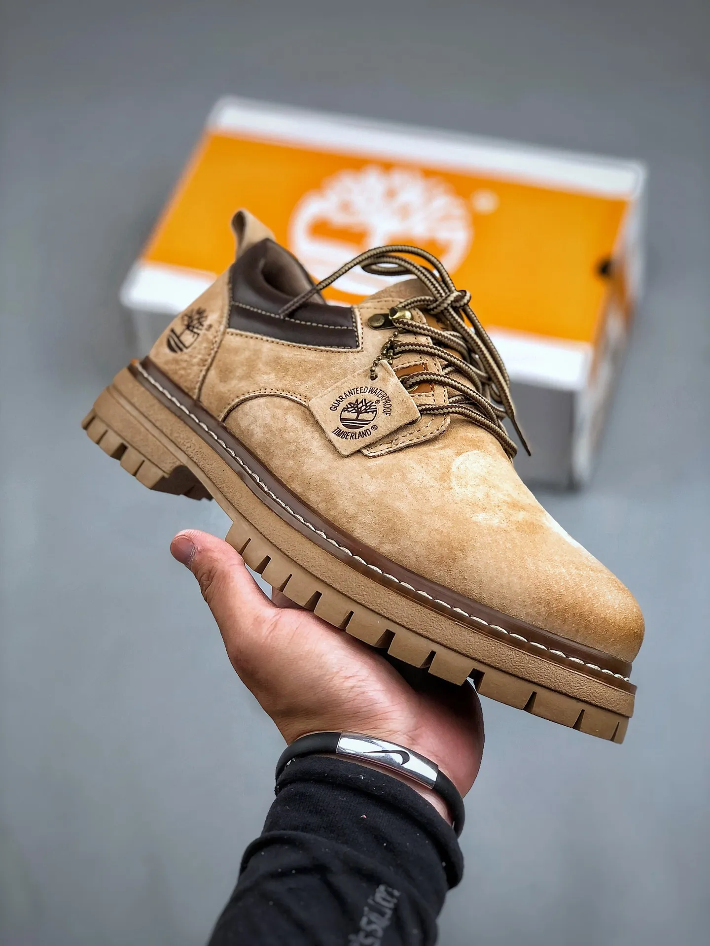 Local pick-up💰520 supports store release. New goods🚀#Timberland Timberland/Timberland classic outdoor low-top work casual shoes. Classic re-creation. Brand new upgrade. Guangdong factory quality. Original box and original packaging. The fabric is made of Italian 🇮🇹 top matte cowhide. It is paired with anti-odor and anti-corrosion genuine leather latex insoles to give you a perfect wearing experience. High-quality and durable. A must-have for sportsmen. Specialized in treating those who are not handsome. High quality and first-class feel. Exclusive supply. Size: 39-44 (one size larger)